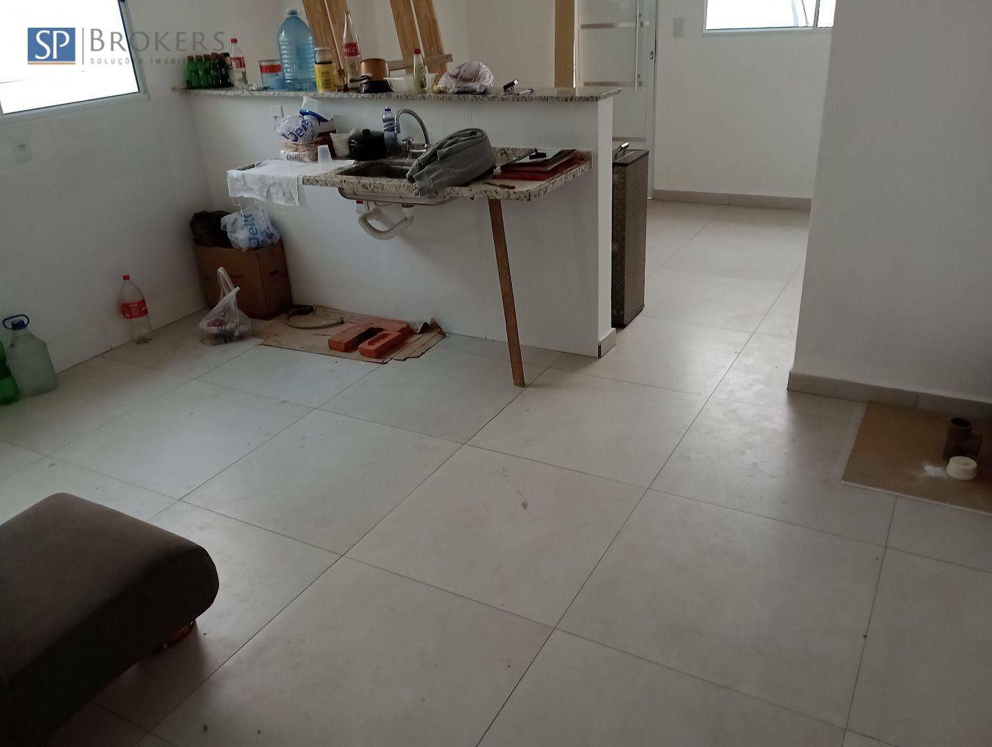 Casa à venda com 2 quartos, 78m² - Foto 4