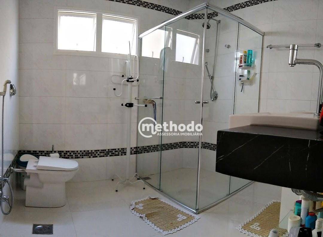 Casa de Condomínio à venda com 4 quartos, 360m² - Foto 35