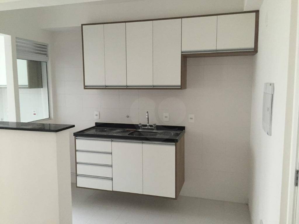 Apartamento para alugar com 2 quartos, 53m² - Foto 12