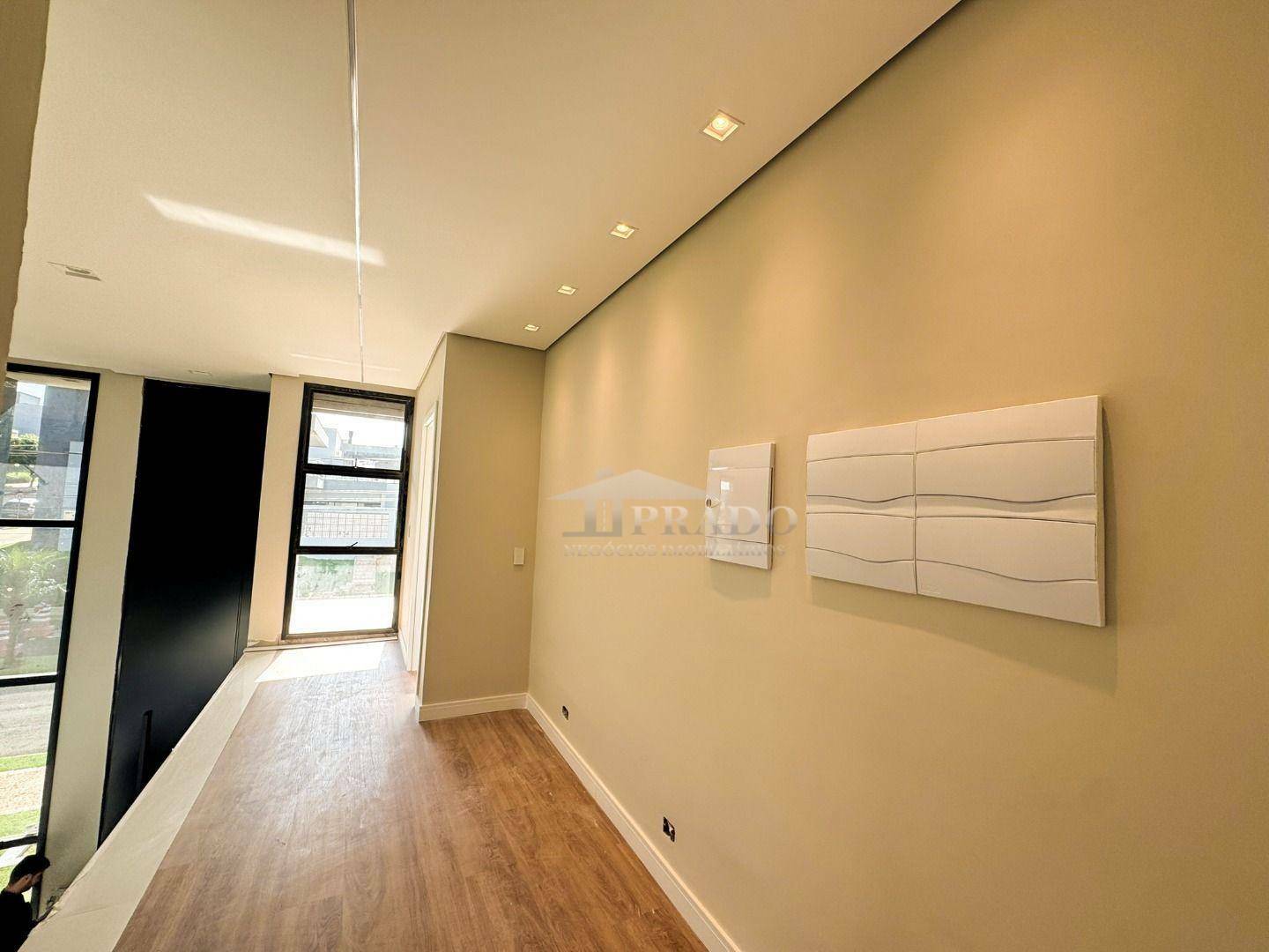 Casa à venda com 4 quartos, 347m² - Foto 23