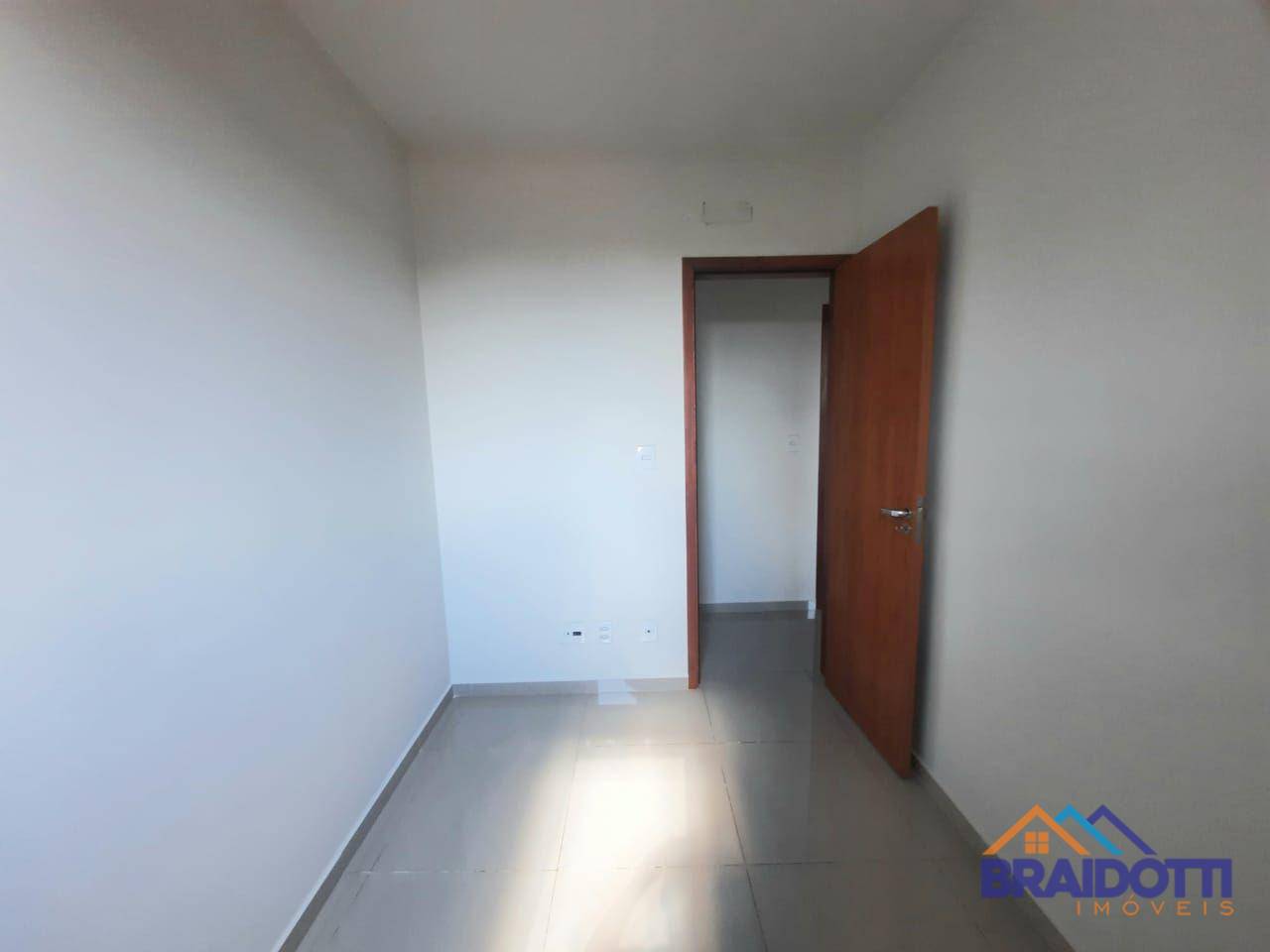 Apartamento à venda com 3 quartos, 76m² - Foto 26