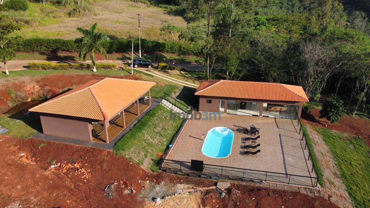 Chácara à venda com 3 quartos, 2400m² - Foto 3