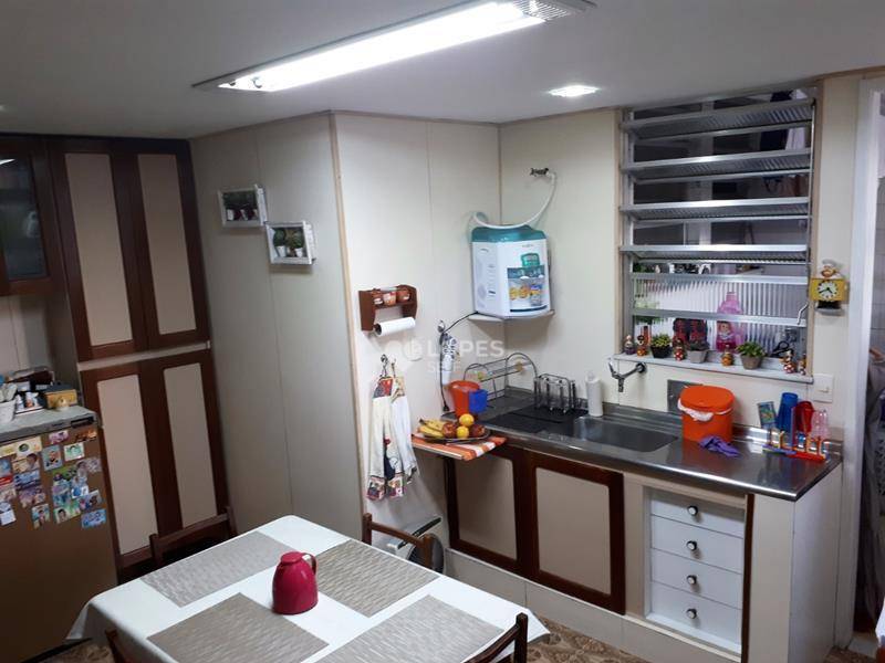 Apartamento à venda com 3 quartos, 113m² - Foto 13