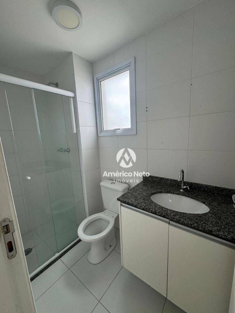 Apartamento para alugar com 2 quartos, 65m² - Foto 16