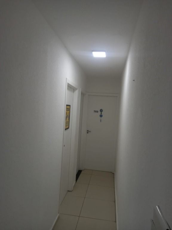 Apartamento à venda com 2 quartos, 45m² - Foto 8