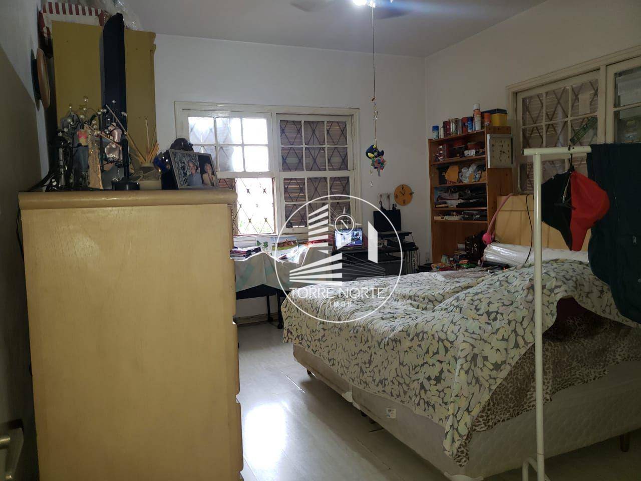 Sobrado para alugar com 3 quartos, 340m² - Foto 21