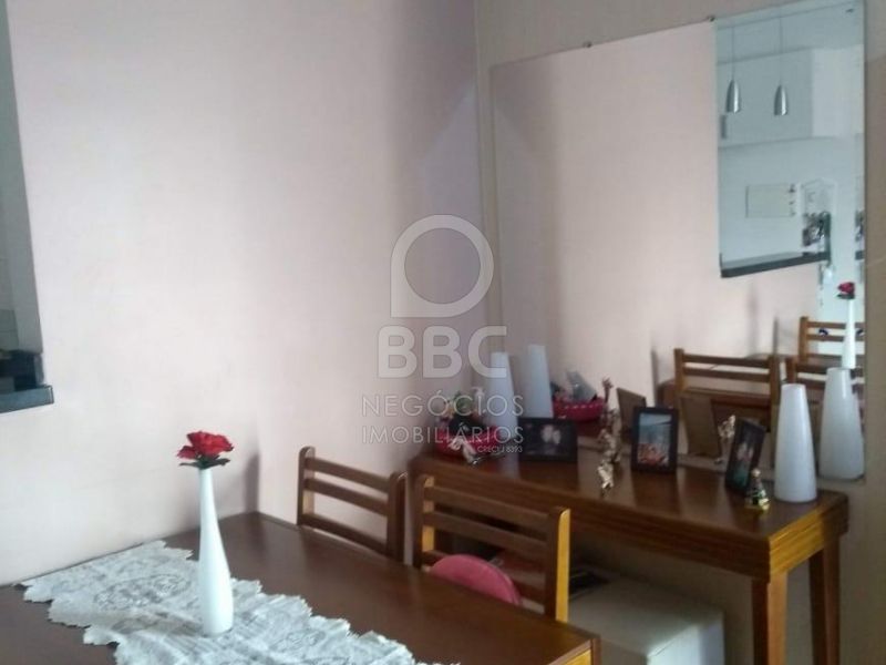 Apartamento à venda com 2 quartos, 50m² - Foto 4