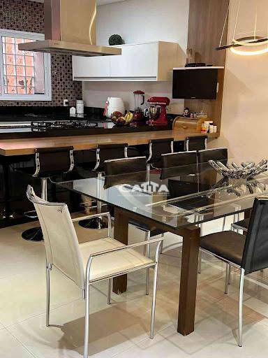 Sobrado à venda com 3 quartos, 235m² - Foto 3