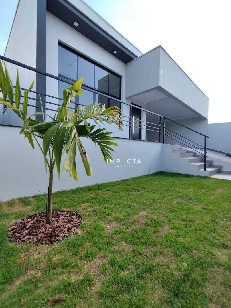 Casa à venda com 3 quartos, 168m² - Foto 4