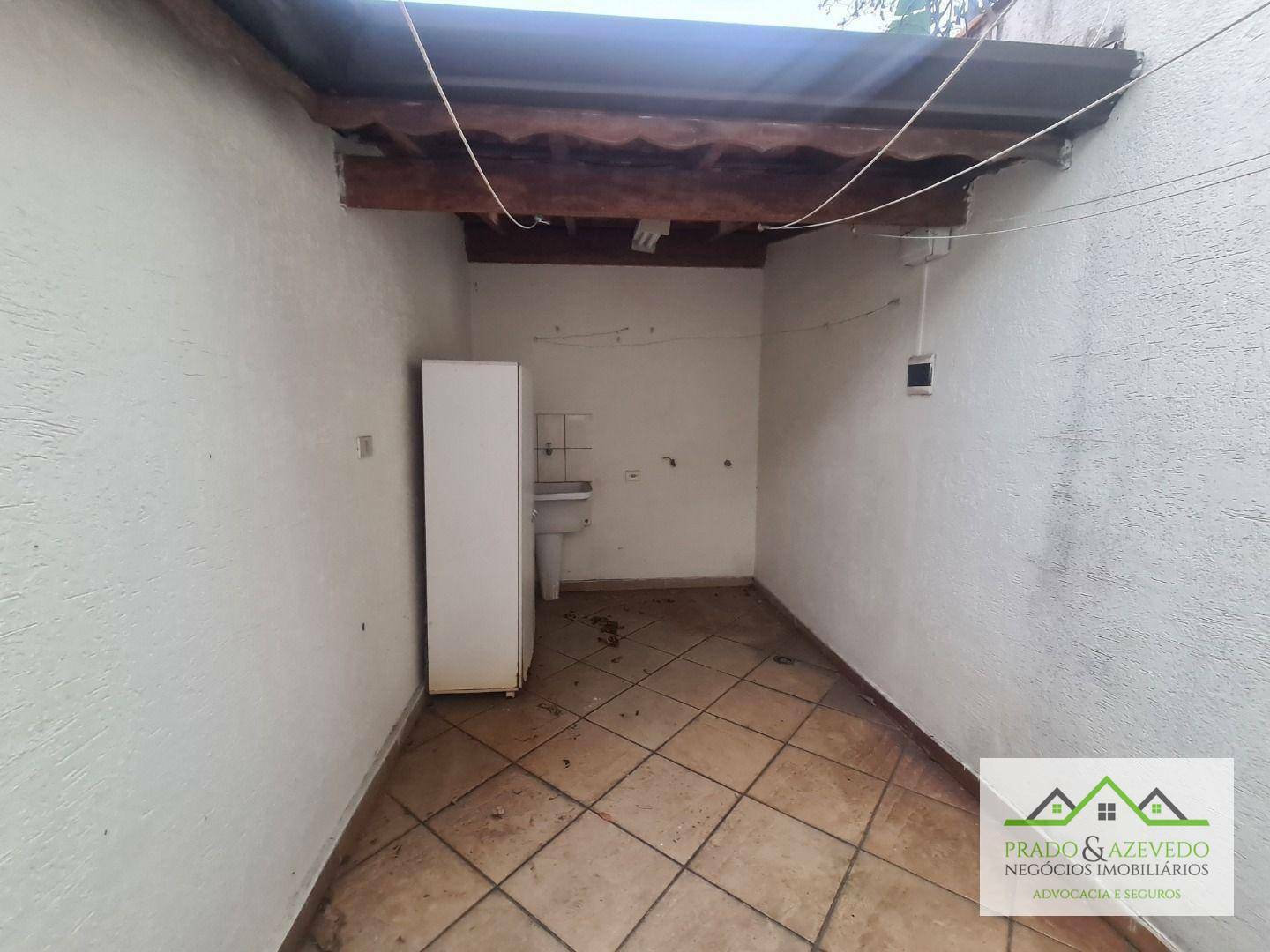 Casa à venda com 3 quartos, 202m² - Foto 16