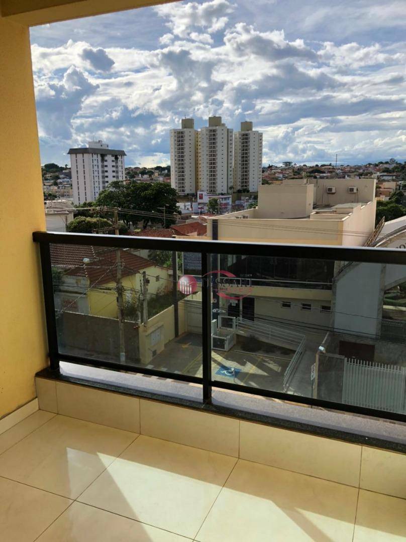 Apartamento à venda com 3 quartos, 95m² - Foto 5