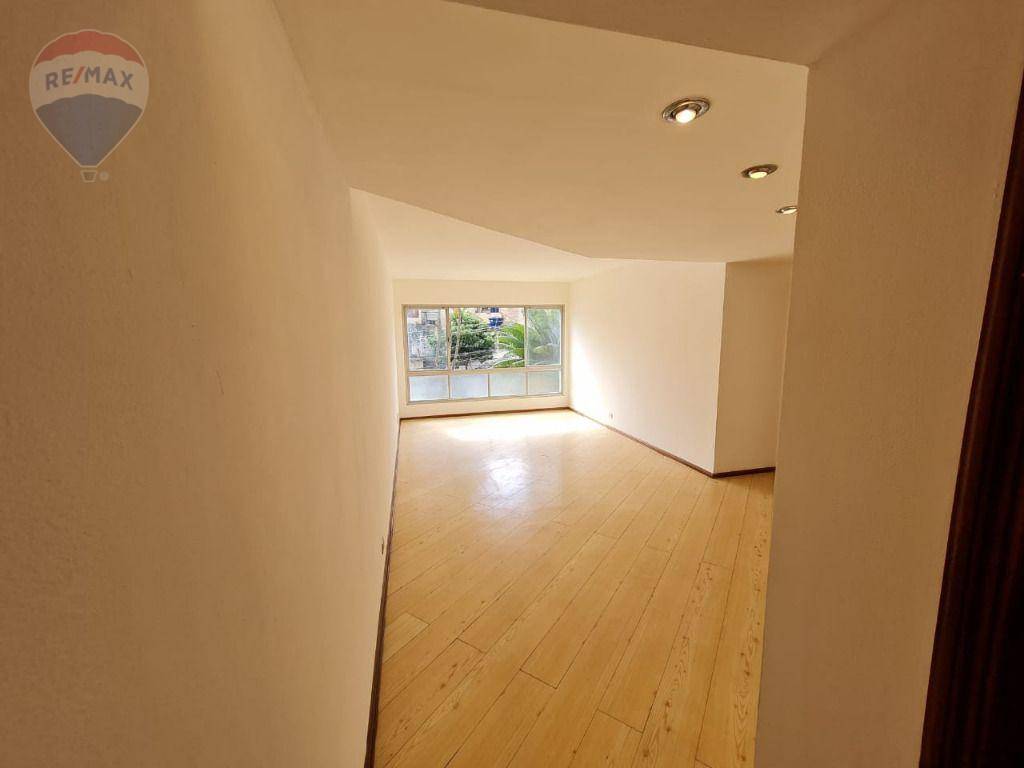 Apartamento à venda com 3 quartos, 112m² - Foto 5