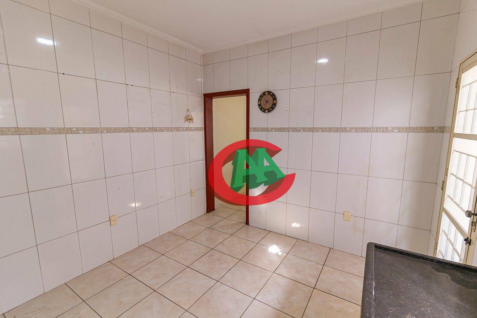 Casa à venda com 3 quartos, 103m² - Foto 7