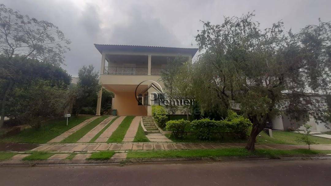 Casa de Condomínio à venda e aluguel com 3 quartos, 270m² - Foto 1