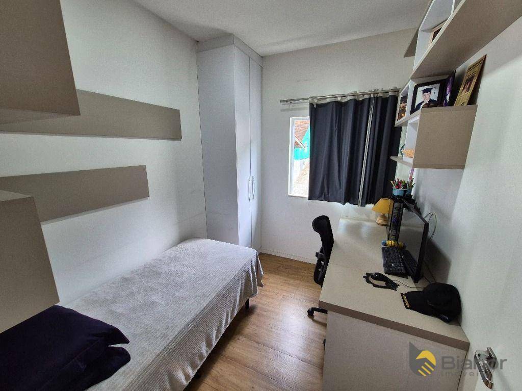 Casa para alugar com 3 quartos, 153m² - Foto 12