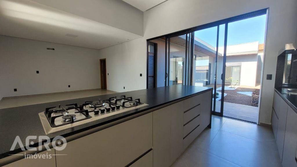 Casa à venda com 3 quartos, 185m² - Foto 9