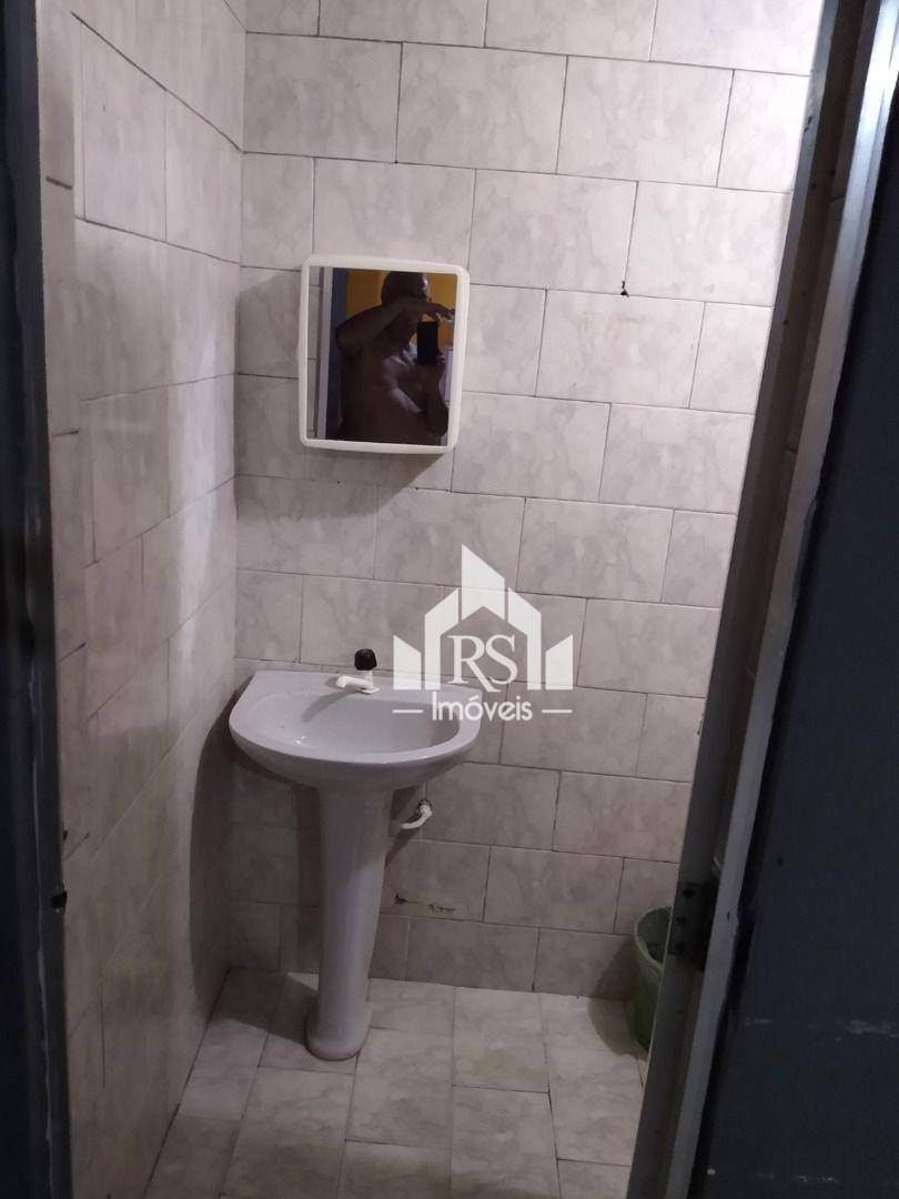 Casa de Condomínio à venda com 7 quartos, 200m² - Foto 8