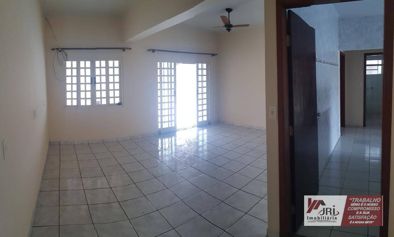 Casa à venda com 3 quartos, 186m² - Foto 5