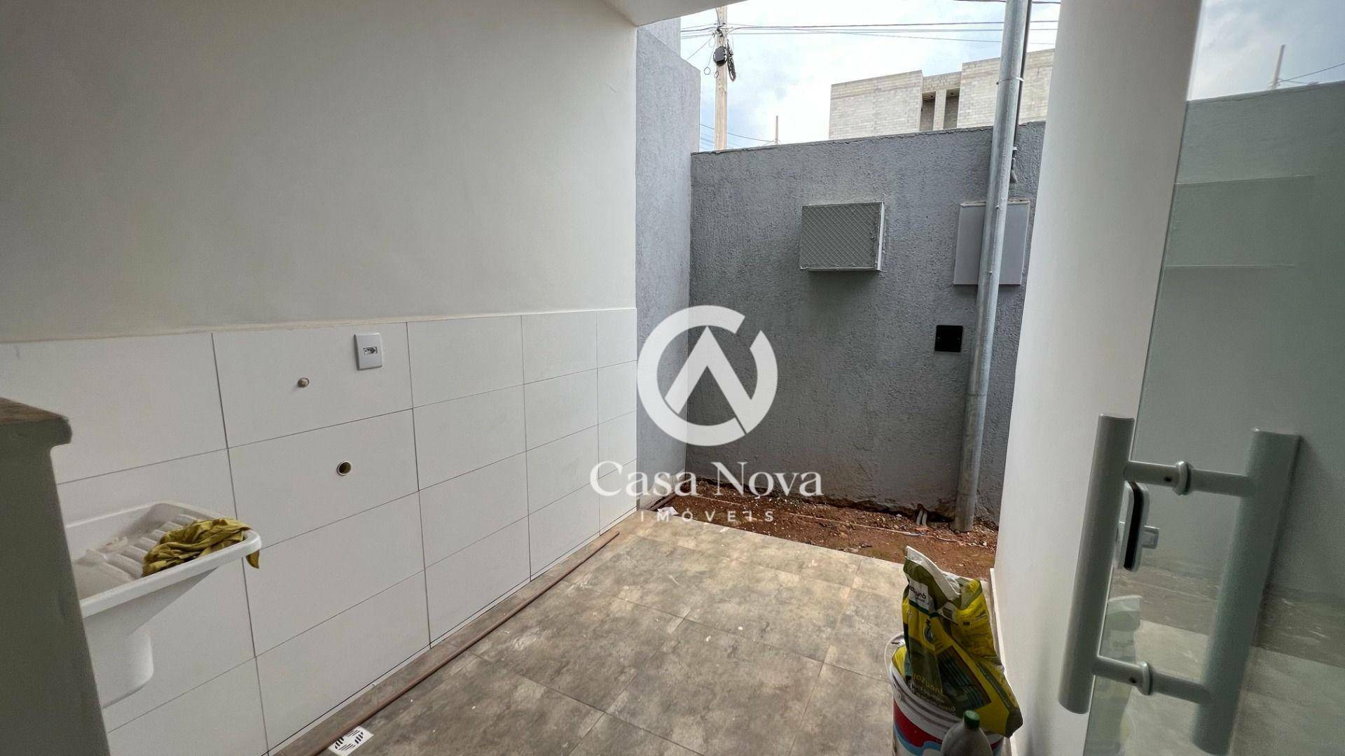 Casa à venda com 2 quartos, 200m² - Foto 5