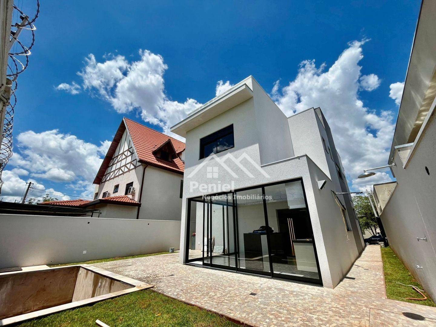 Casa de Condomínio à venda com 3 quartos, 240m² - Foto 3