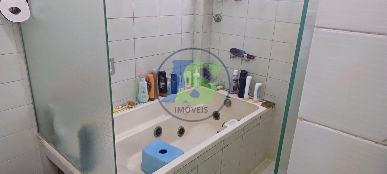 Apartamento à venda com 3 quartos, 136m² - Foto 12