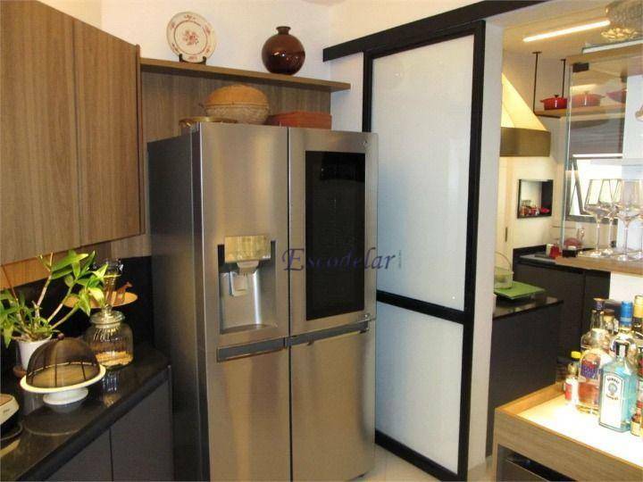 Apartamento para alugar com 3 quartos, 164m² - Foto 7