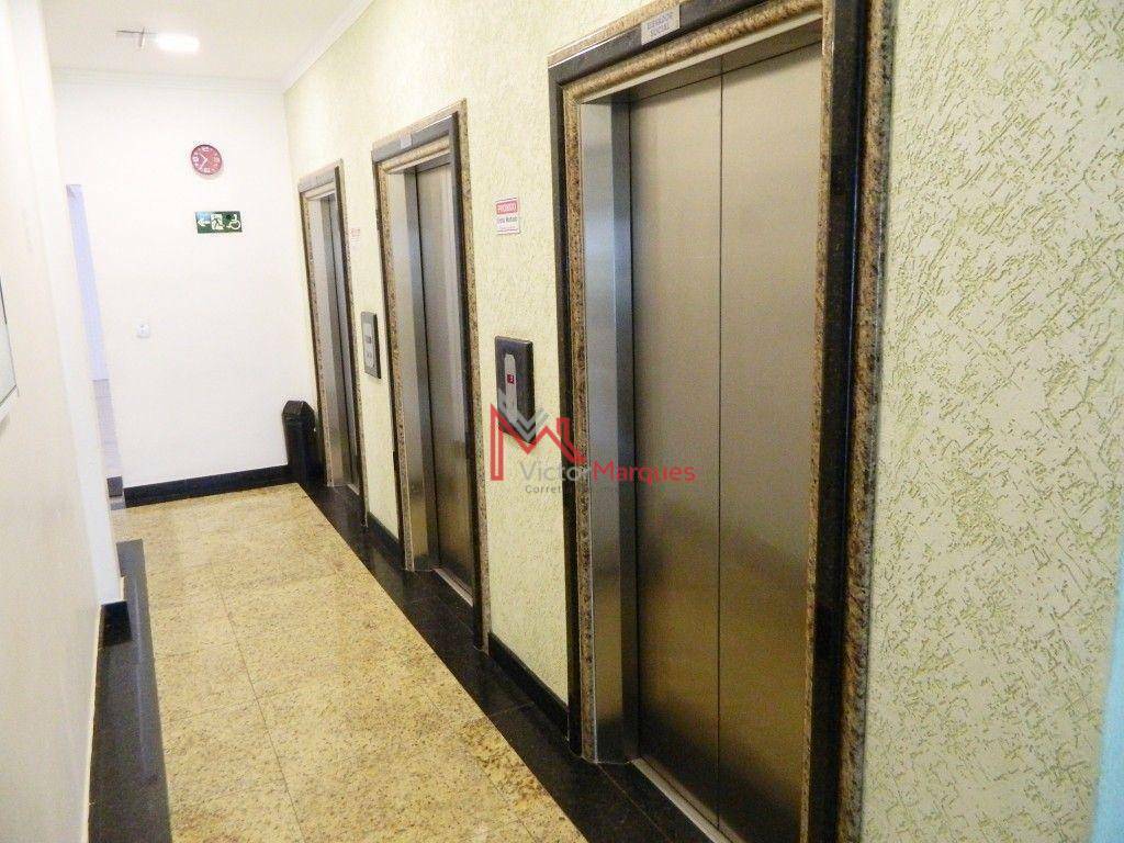 Apartamento à venda com 3 quartos, 206m² - Foto 37