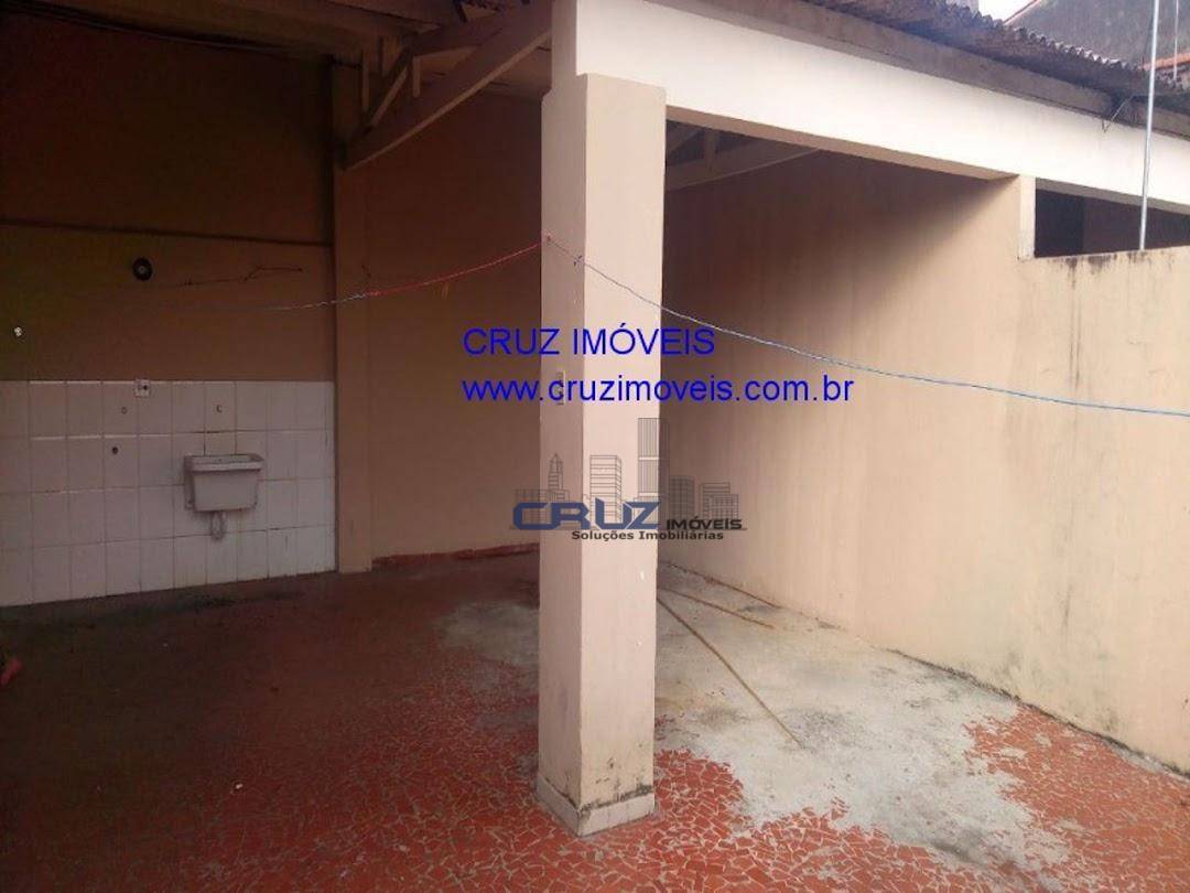 Casa à venda com 3 quartos, 120m² - Foto 17