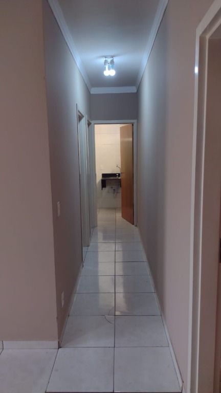 Apartamento para alugar com 2 quartos, 70m² - Foto 13