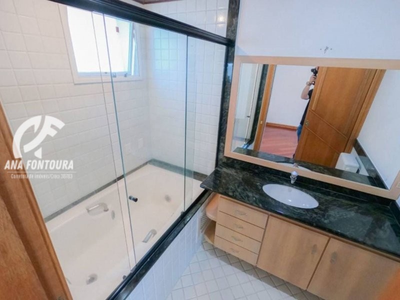 Apartamento à venda com 3 quartos, 159m² - Foto 12