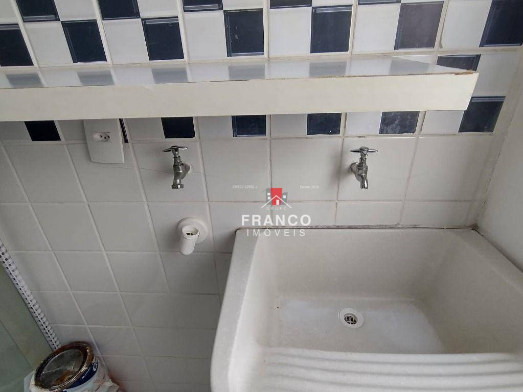 Apartamento à venda com 2 quartos, 48m² - Foto 13