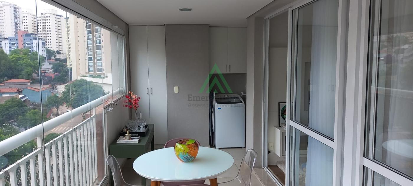 Apartamento à venda com 2 quartos, 68m² - Foto 1