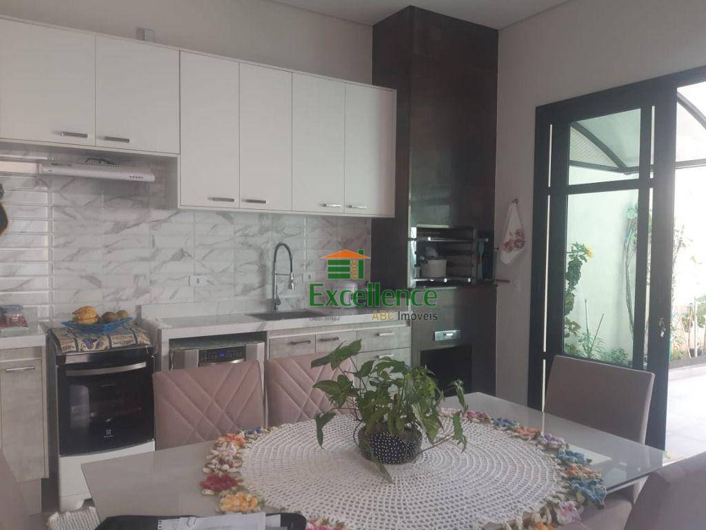 Casa à venda com 3 quartos, 180m² - Foto 22