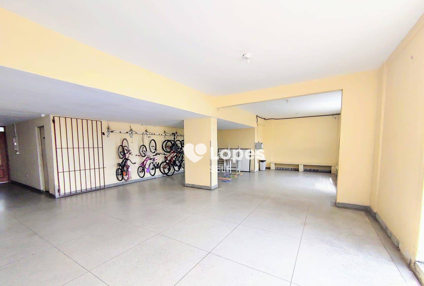 Apartamento à venda com 3 quartos, 79m² - Foto 22