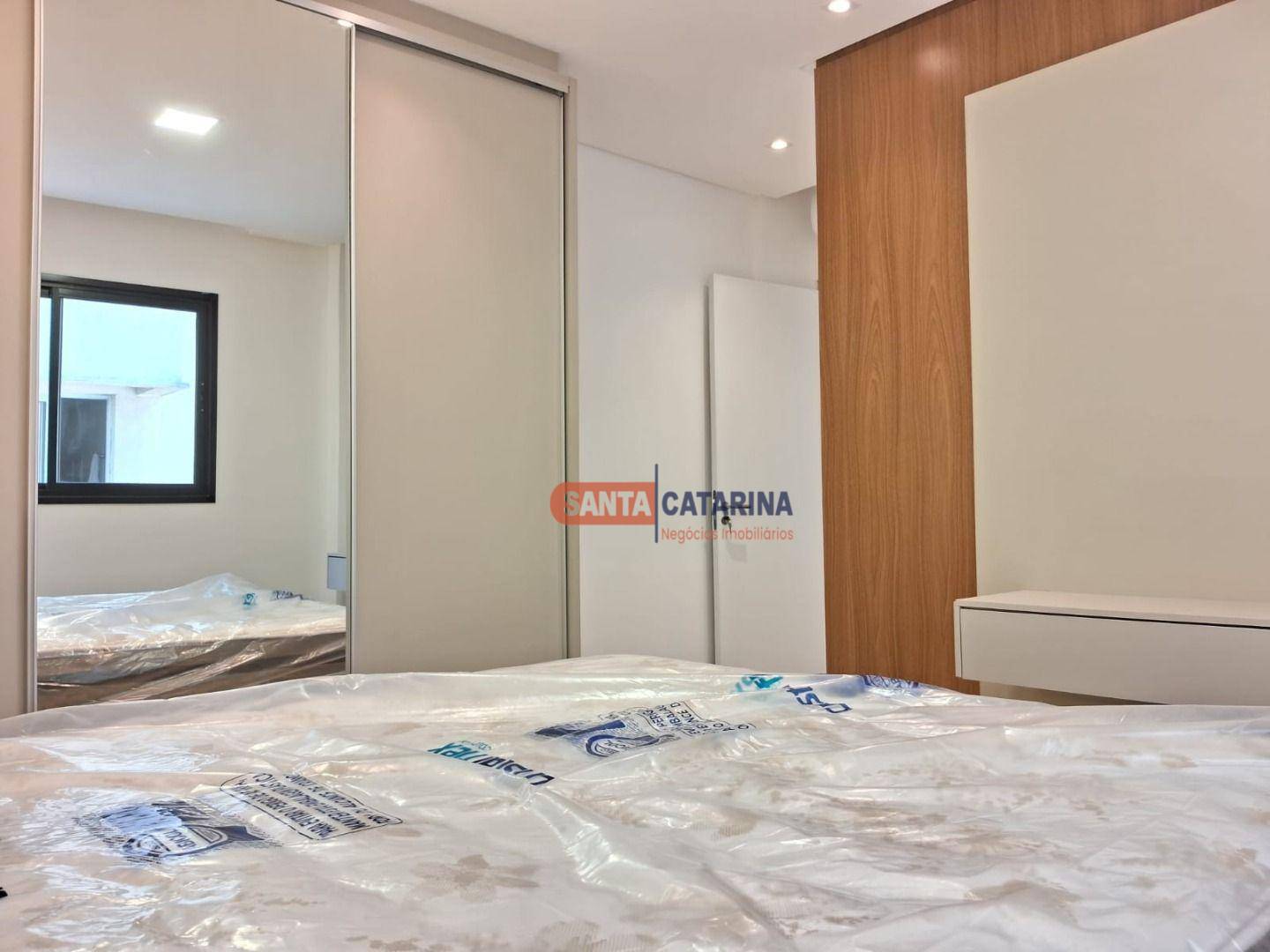 Apartamento à venda com 2 quartos, 74m² - Foto 10