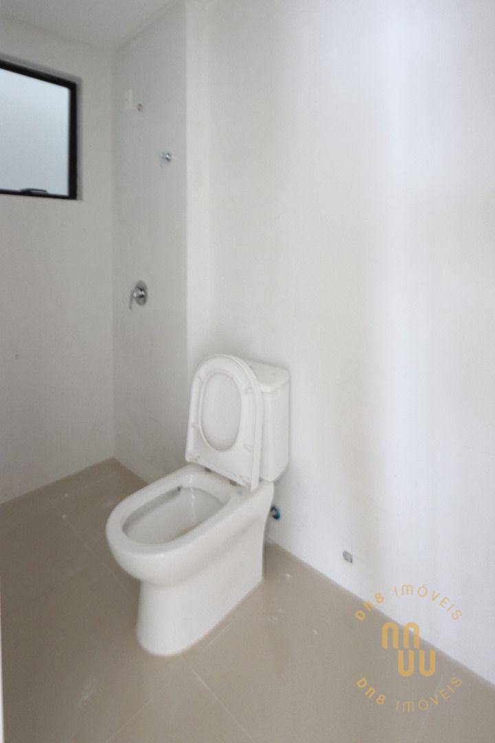 Apartamento à venda com 2 quartos, 71m² - Foto 13