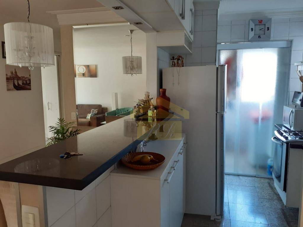 Apartamento à venda com 3 quartos, 68m² - Foto 8