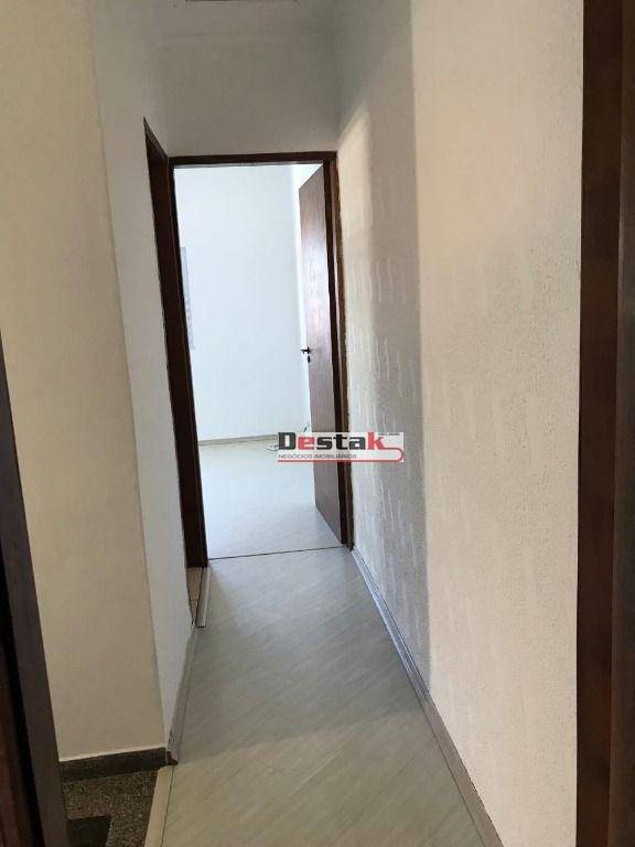 Sobrado à venda com 2 quartos, 100m² - Foto 12