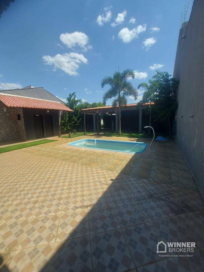 Chácara à venda com 1 quarto, 100m² - Foto 3