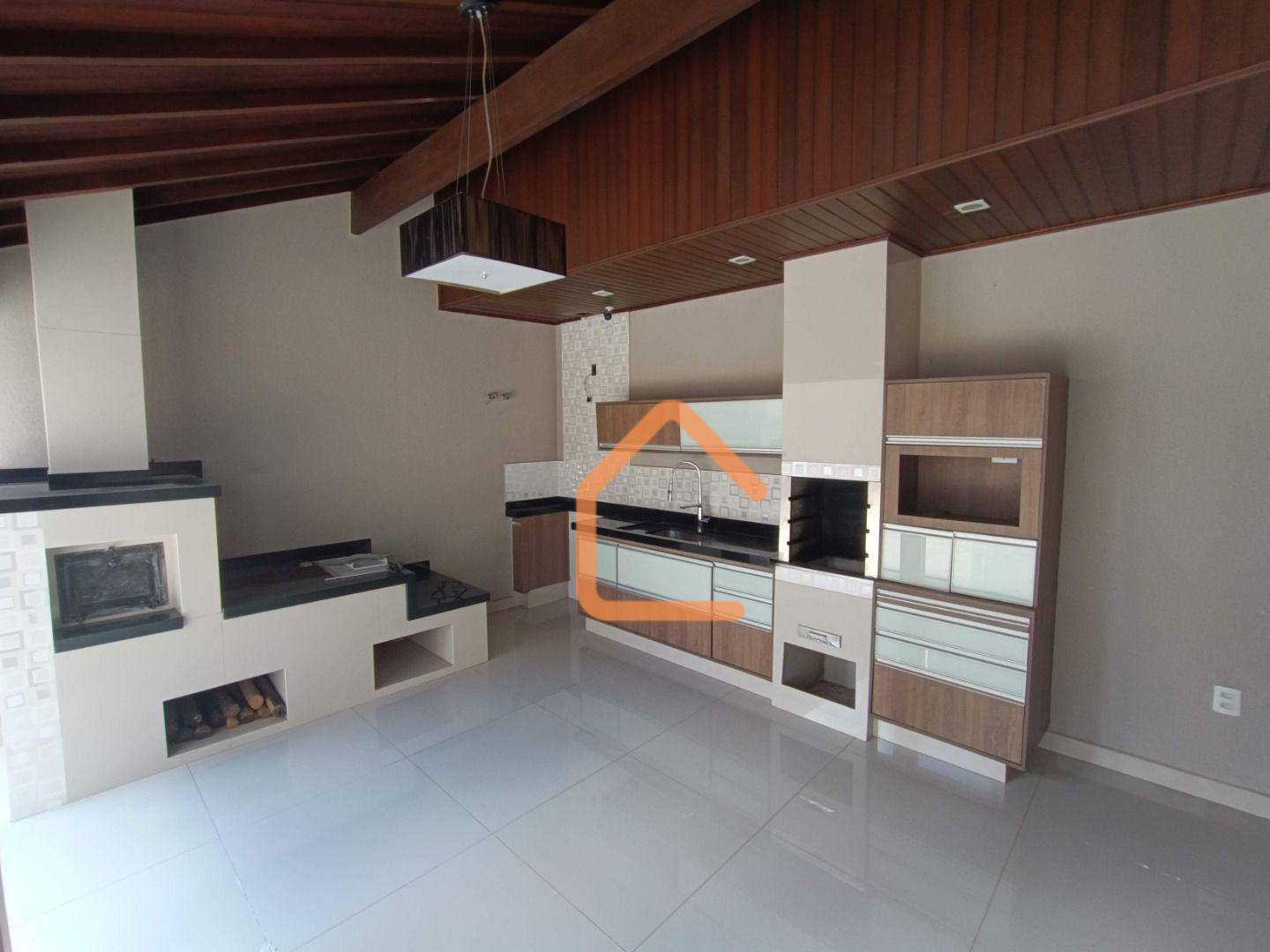 Casa para alugar com 4 quartos, 378m² - Foto 28