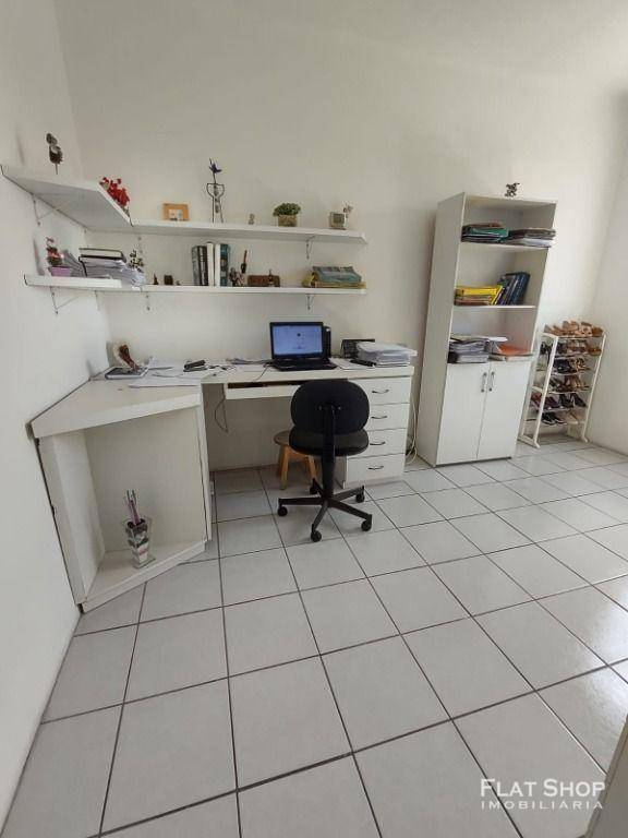 Apartamento à venda com 3 quartos, 79m² - Foto 10