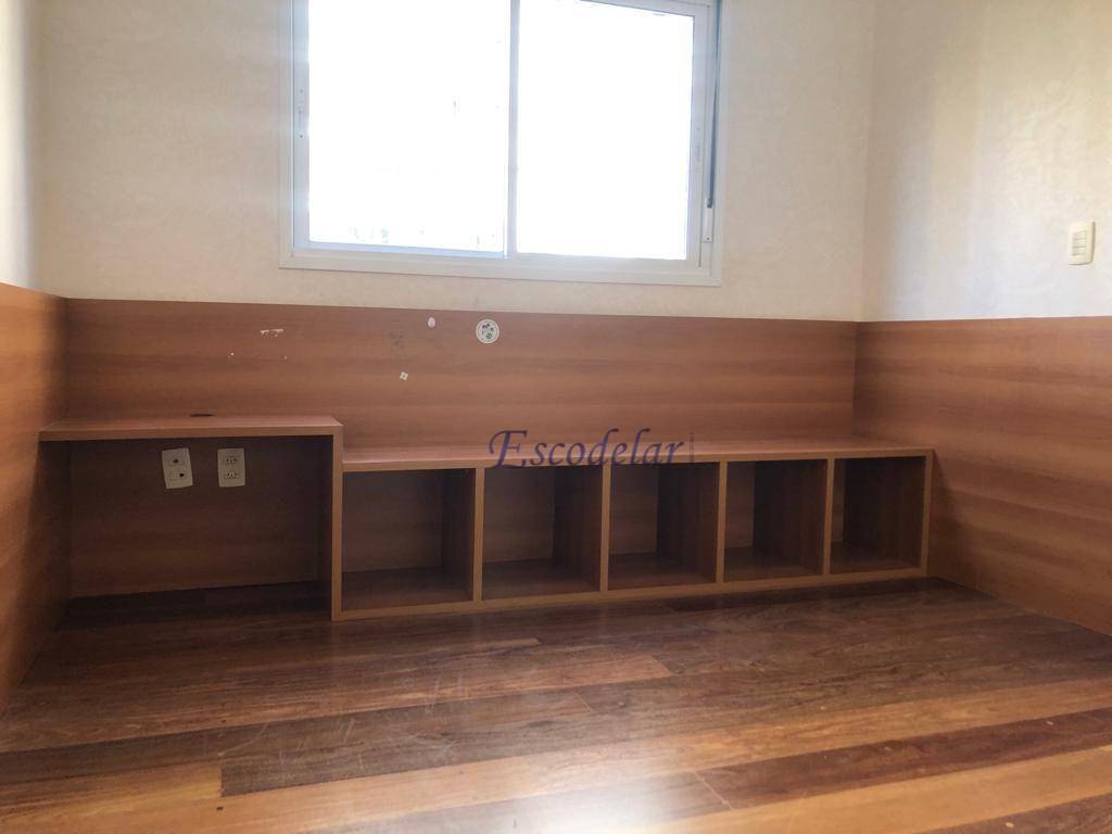 Apartamento à venda com 4 quartos, 201m² - Foto 32