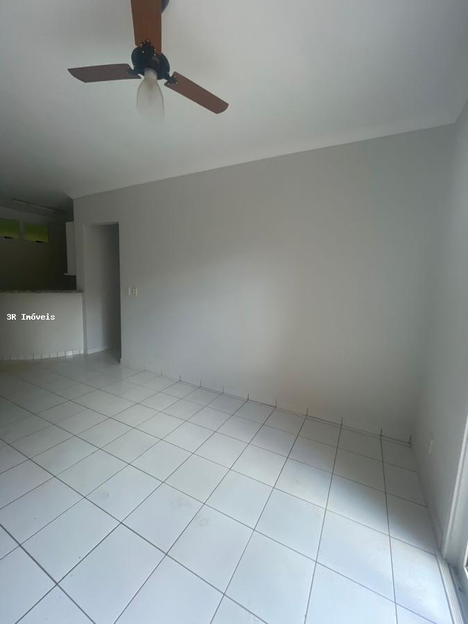 Apartamento para alugar com 1 quarto, 33m² - Foto 1