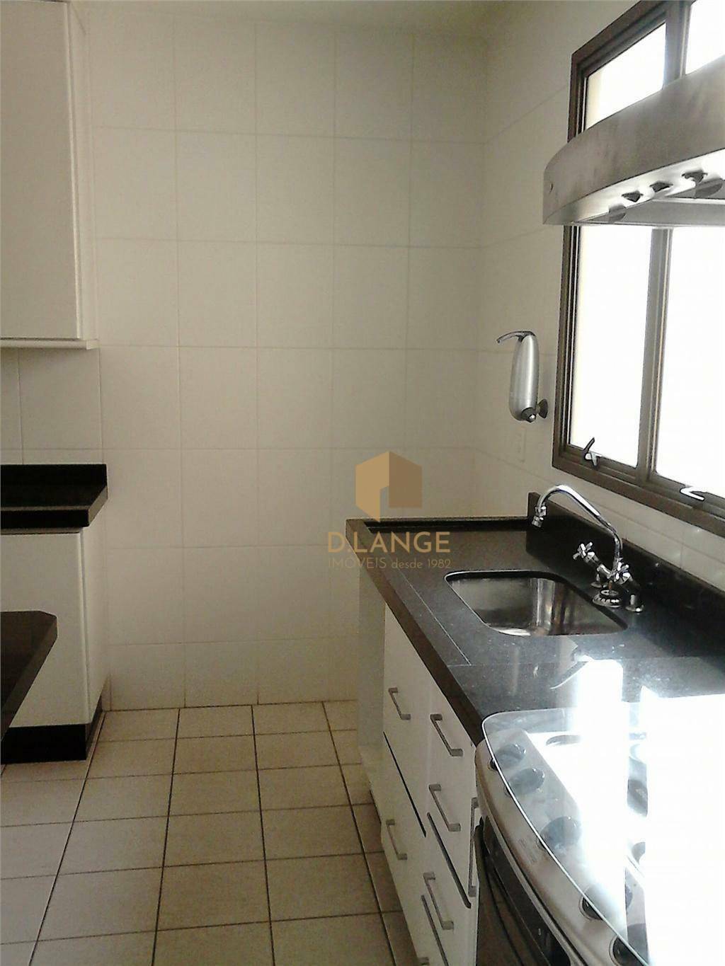 Apartamento à venda com 3 quartos, 93m² - Foto 6