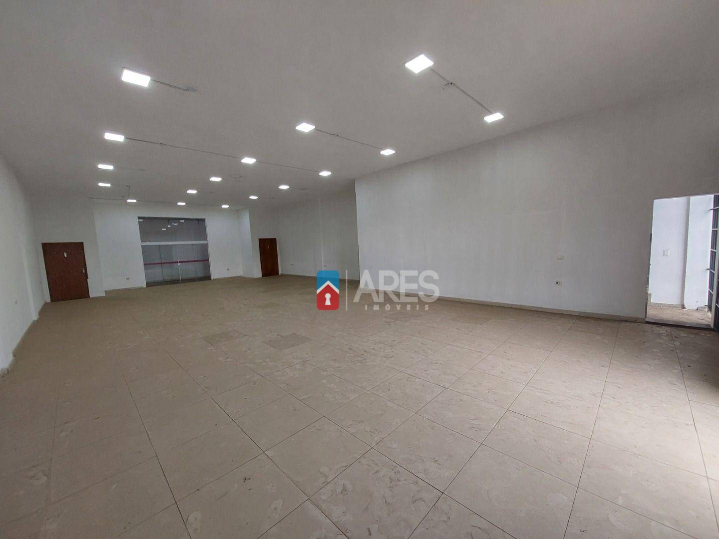 Loja-Salão para alugar, 382m² - Foto 1