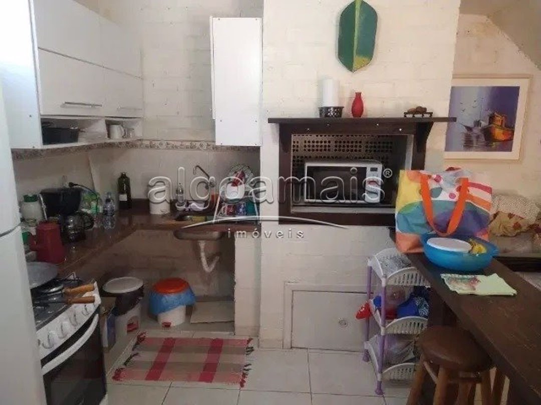 Casa à venda com 2 quartos, 80m² - Foto 10