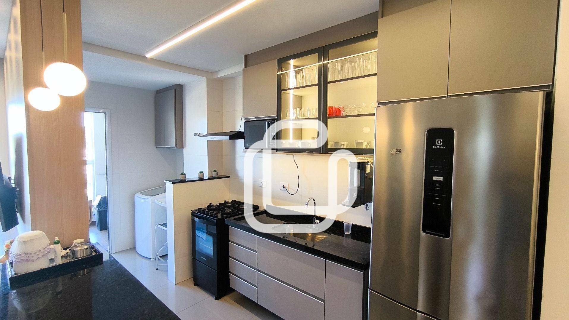 Apartamento à venda com 2 quartos, 81m² - Foto 4