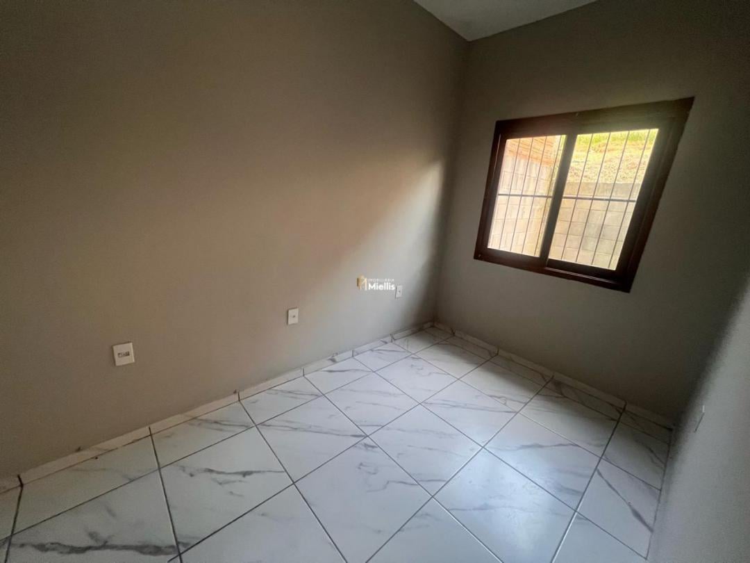 Casa à venda com 2 quartos, 20m² - Foto 5