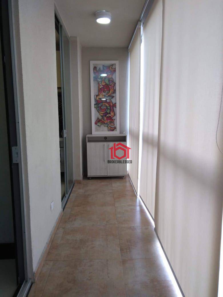 Apartamento à venda com 1 quarto, 38m² - Foto 5