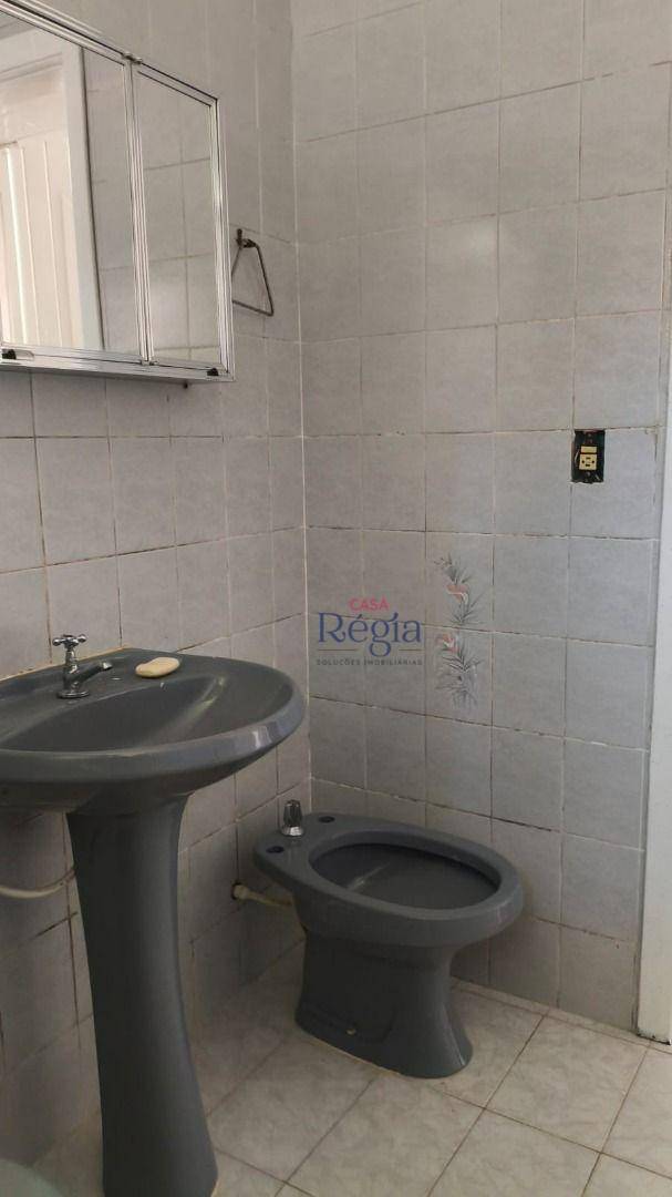 Casa, 7 quartos, 188 m² - Foto 2